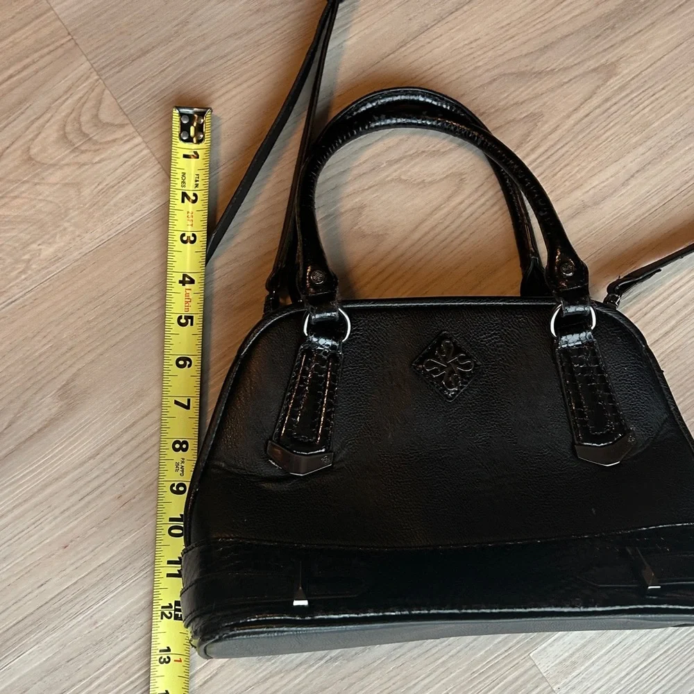 Simply Vera Vera Wang Faux Leather Snake Skin Handbag Black Purse Handle